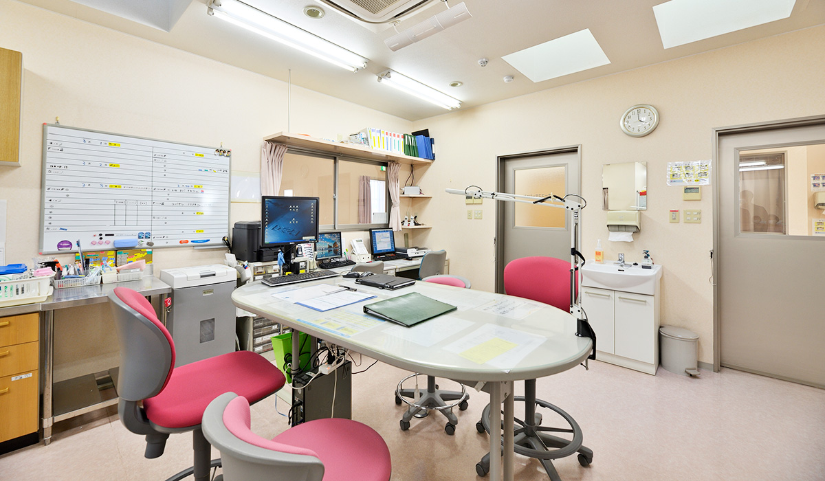 海老名ハートクリニックのナースステーション